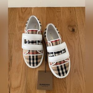 NEW Burberry Classic Check Kids Plaid Velcro Sneaker Shoe sz 34